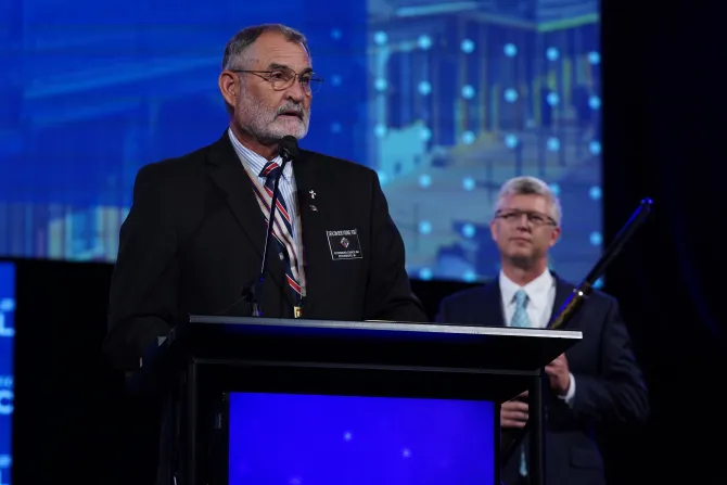 Рыцари Вирджинии получили награду за свободу вероисповедания после разборок с федеральным правительством