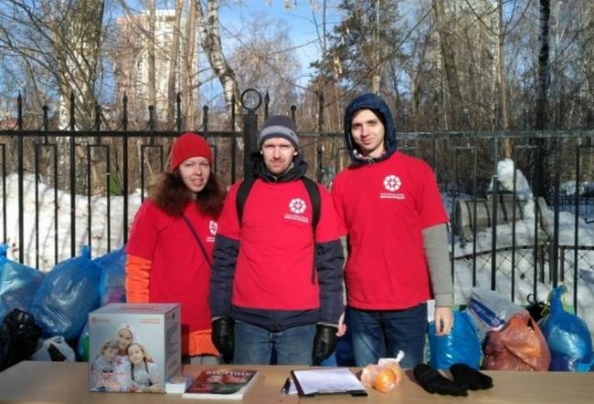 Волонтёры в Екатеринбурге помогут собрать одежду для бездомных