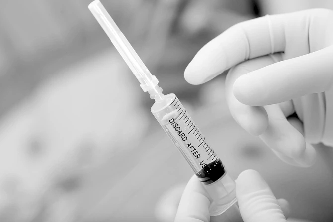 Канада начинает "национальные консультации" по "предварительным заявкам" на эвтаназию