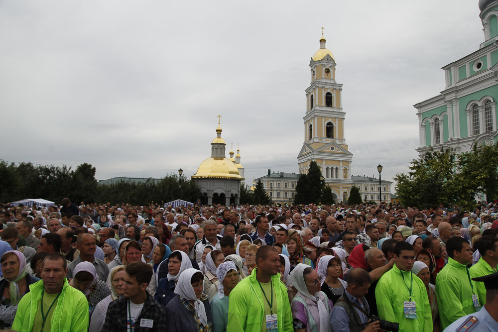 Центром празднования дня обретения Мощей преподобного Серафима Саровского стало Дивеево