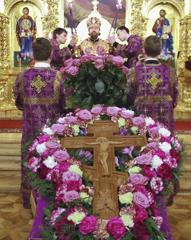 Неделя Крестопоклонная: середина Великого поста