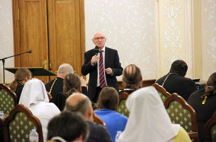 В рамках съезда по социальному служению состоялась лекция о помощи вернувшимся с фронта