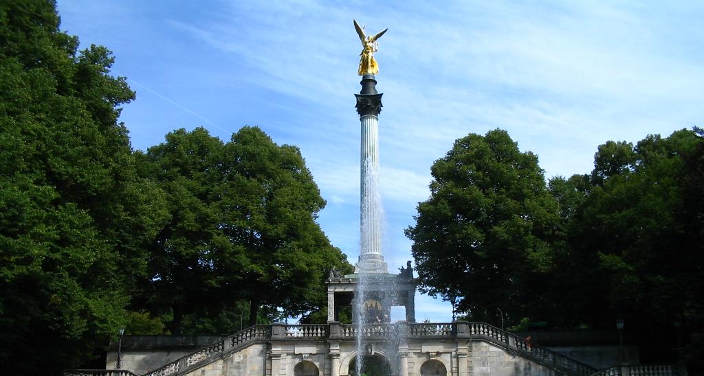 Friedensengel – Ангел мира. Мемориал в пригороде Мюнхена