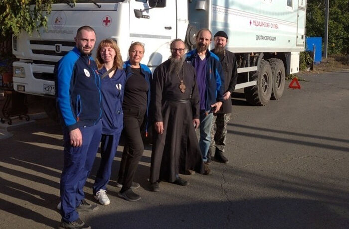 Жителям Авдеевки оказали помощь в мобильном госпитале больницы святителя Алексия
