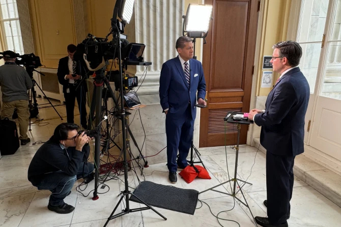 С победой в Палате представителей республиканцы добиваются трифекта управления