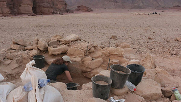 Надпись, посвященная Иисусу и Марии, найдена при раскопках древней церкви