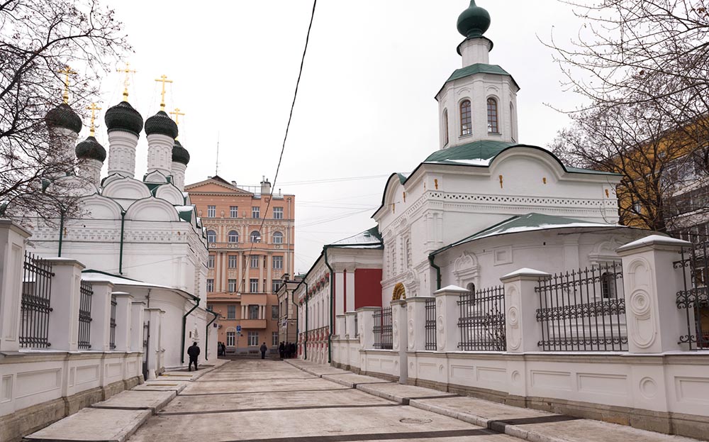 Литургия по древнерусскому обряду была совершена на Черниговском подворье в Москве