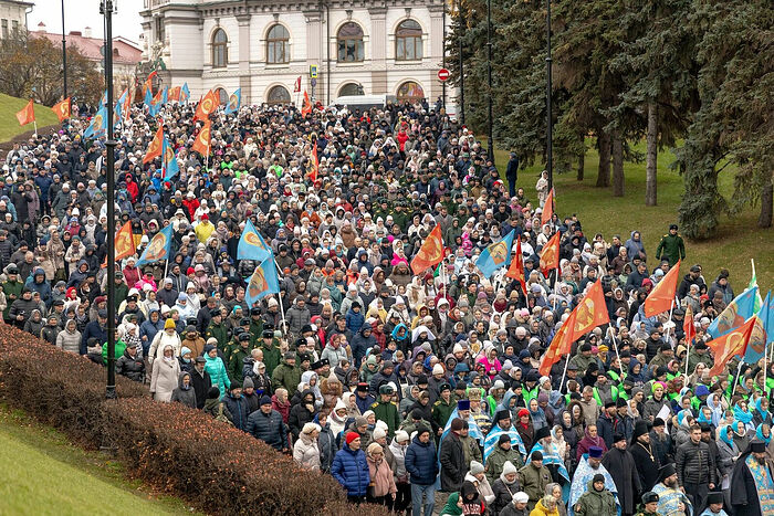 В Казани прошел общегородской Крестный ход в День народного единства