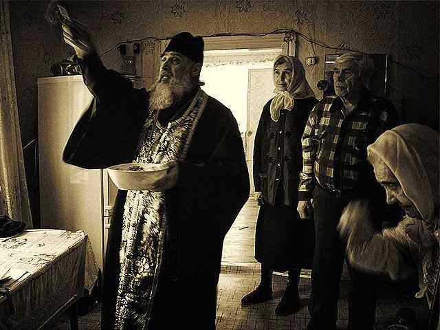 Зачем освящать жилище и что для этого нужно?