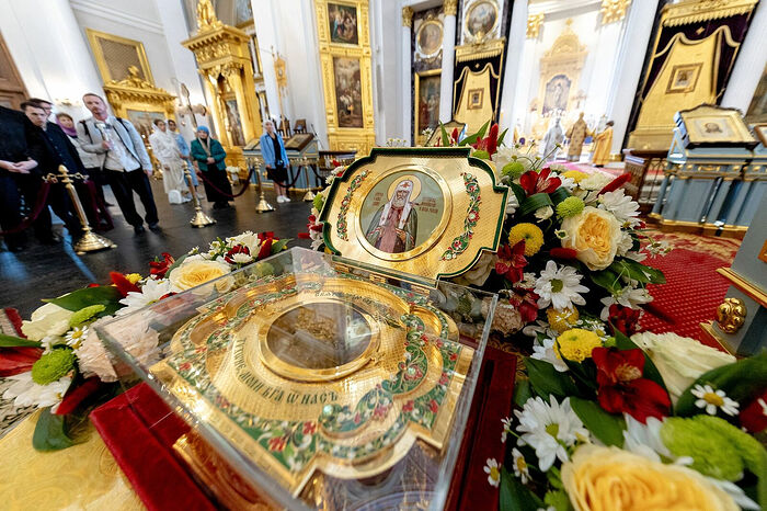 В Казань принесены мощи святителя Тихона, Патриарха Московского и всея России