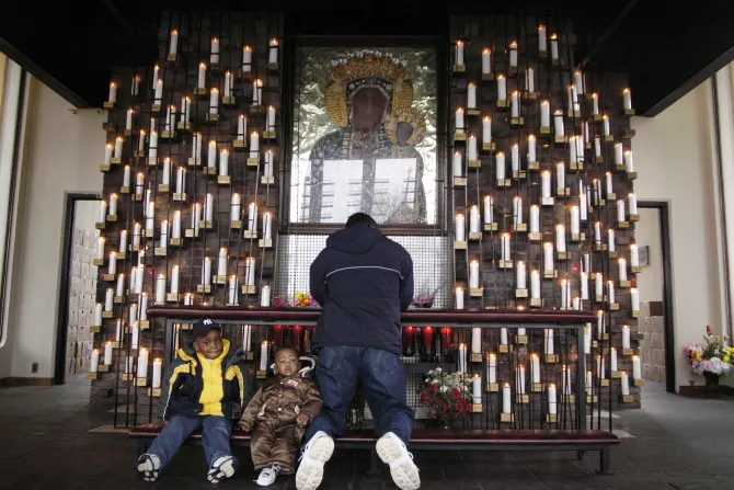 Запланированный визит Трампа к католической святыне в Пенсильвании вместе с президентом Польши отменен