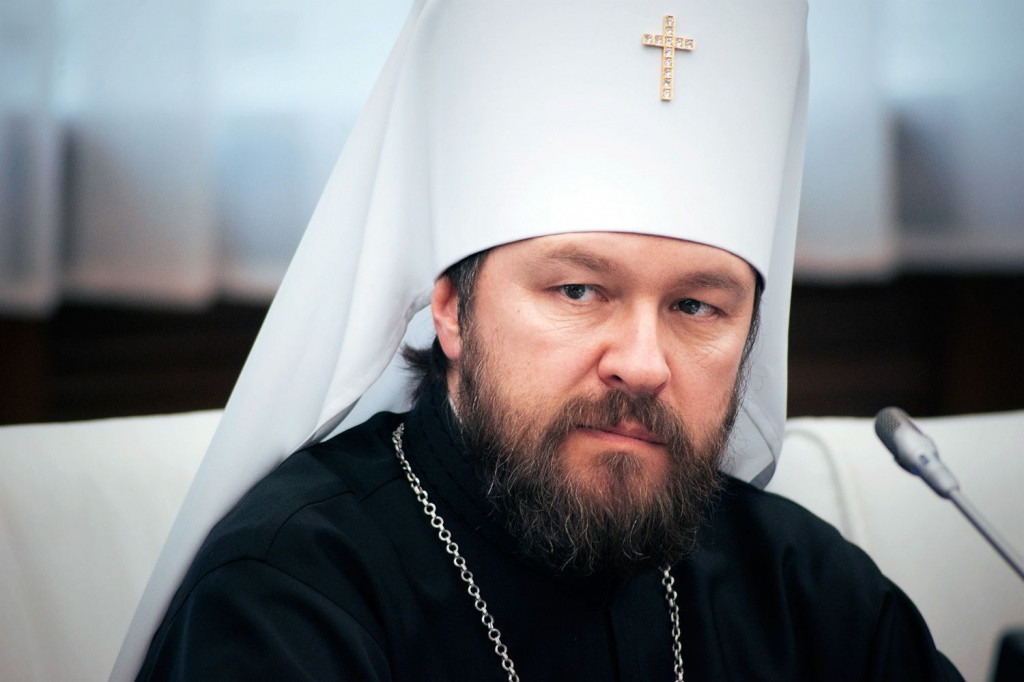 Митрополит Иларион: «Не выставляйте детей напоказ!»