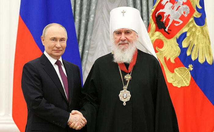 Председатель Издательского Совета и многодетные супруги московских клириков удостоены государственных наград