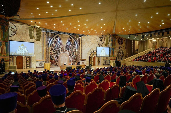 Святейший Патриарх Кирилл возглавил общее собрание духовенства Московской митрополии