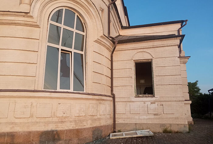 В результате обстрела поврежден храм Донецкой епархии в селе Бугас