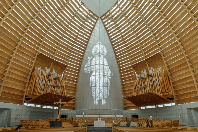 Оклендская епархия заявила, что выплатит до 200 миллионов долларов по сотням заявлений о злоупотреблениях