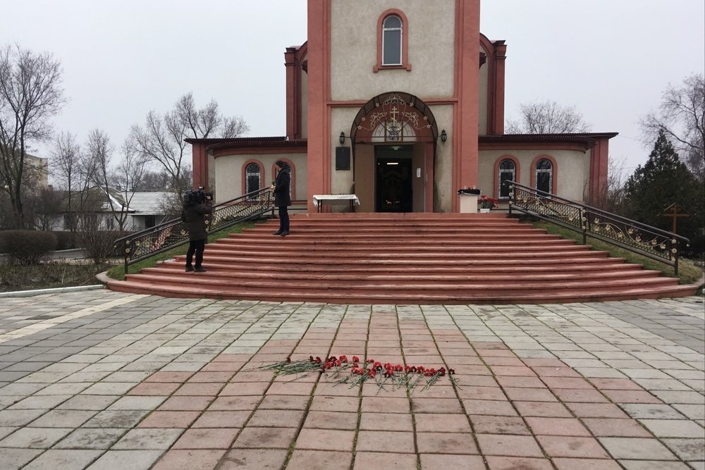 Женщина, просившая милостыню в Прощеное воскресенье, ценой своей жизни спасла прихожан кизлярского храма