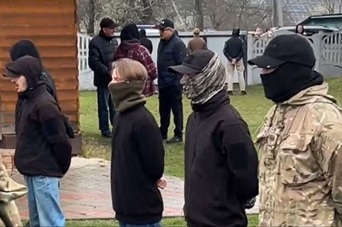Раскольники захватили храм канонической Церкви в Черновицкой области