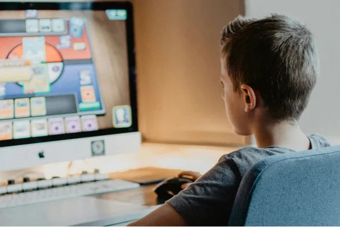 Техасский прокурор просит суд поддержать закон штата, обязывающий проверять возраст посетителей порносайтов