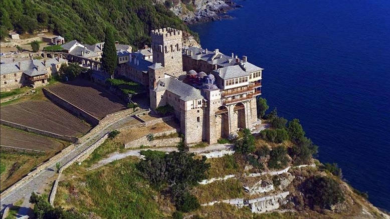 Святая гора Афон: монашеская респудика на полуострове Айон-Орос