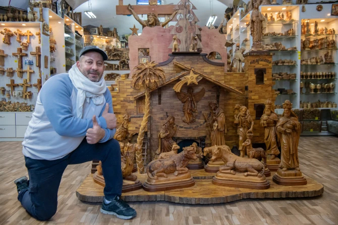 Война, экономическая борьба угрожают столетним ремесленным традициям Вифлеема