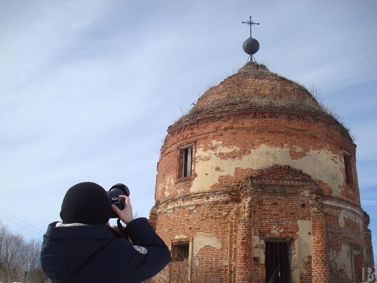 В Рязанской области верующие сами взялись за восстановление храма