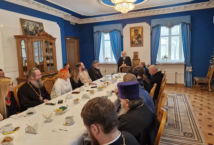 На рождественских чтениях обсудили помощь церкви бездомным