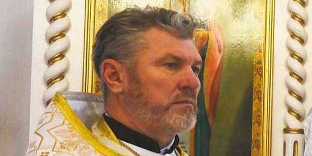 Под удар украинского БПЛА попал настоятель храма в Пологах Запорожской области протоиерей Виктор Дмитриенко