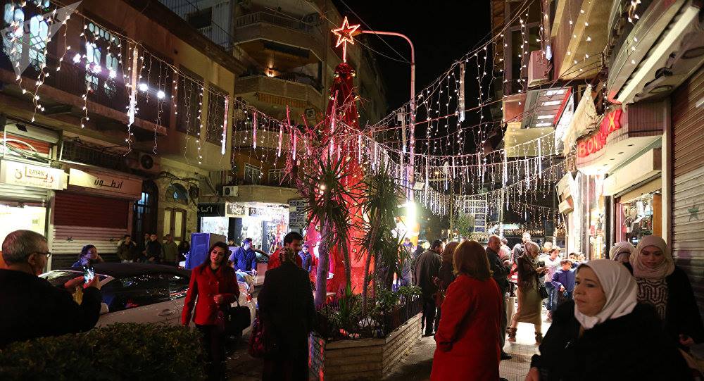 Волонтёры устроили ёлку для детей-инвалидов в Дамаске