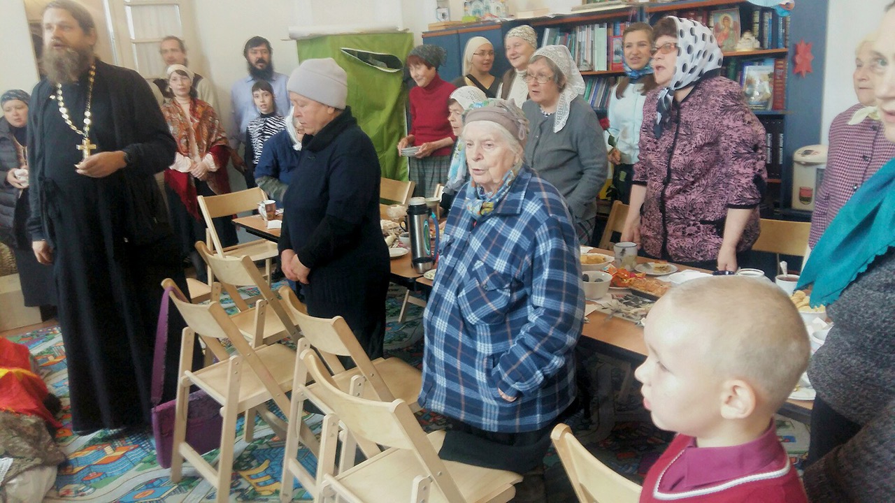 Собрание клуба пожилых прихожан прошло в Донском монастыре Москвы