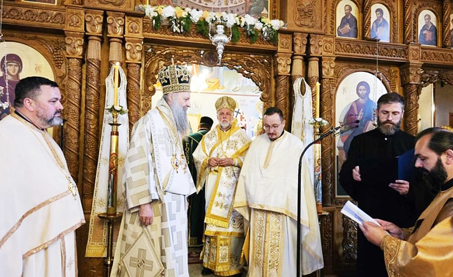 Патриарх Порфирий освятил храм Святого архангела Михаила в Гамбурге