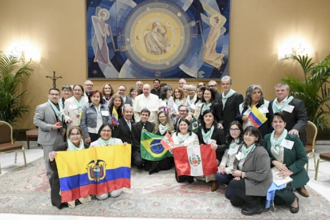 Папа Франциск - родителям абортированных детей: Зло не имеет последнего слова