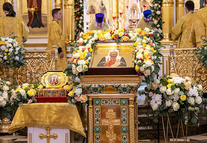 В пределы Мордовской митрополии состоялось принесение ковчега с мощами святителя Тихона, Патриарха Московского и всея России