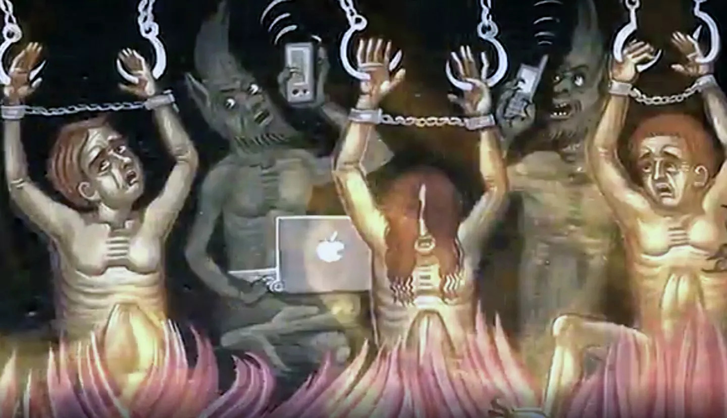 В храме в Тверской области изобразили бесов со смартфонами в руках