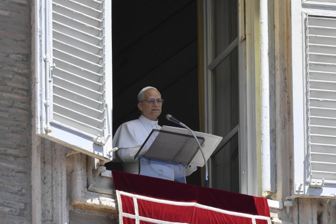 Папа Лев XIV на Regina Caeli: "Я прошу вас поддерживать меня своей молитвой и близостью