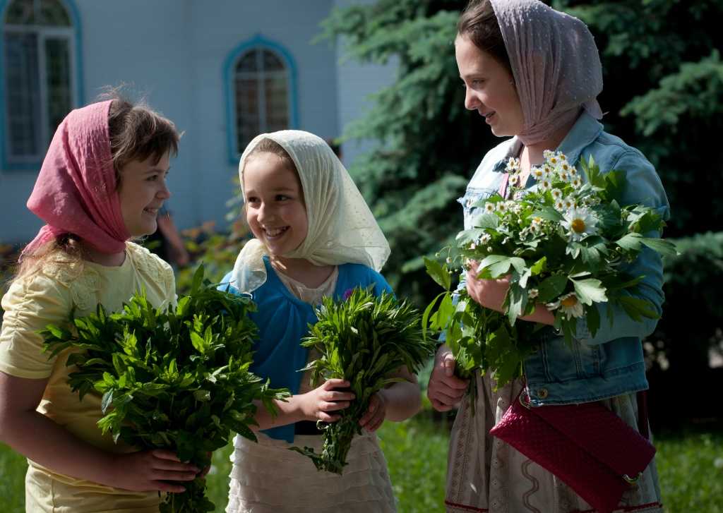 Троица, она же Пятидесятница. Как её празднуют