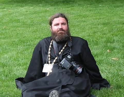 Чего нельзя делать священнику