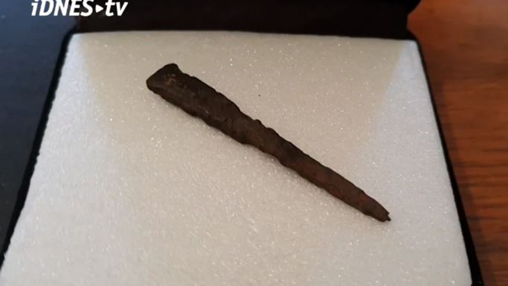 Тот самый гвоздь, найдённый чешскими археологами