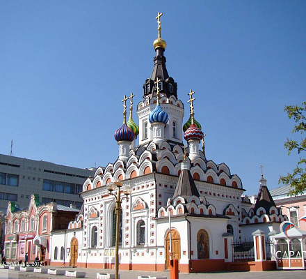 Die Bewohner von Saratow wurden zu Ausflügen zu den Orten der verlorenen Tempel eingeladen