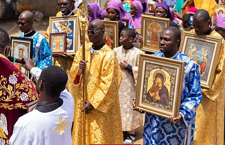В Неделю Торжества Православия на приходах в странах Африки состоялись крестные ходы