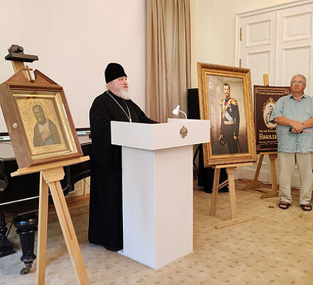 Председатель Синодального отдела по взаимодействию с Вооружёнными Силами и правоохранительными органами встретился с военнослужащими Росгвардии в музее Николая II