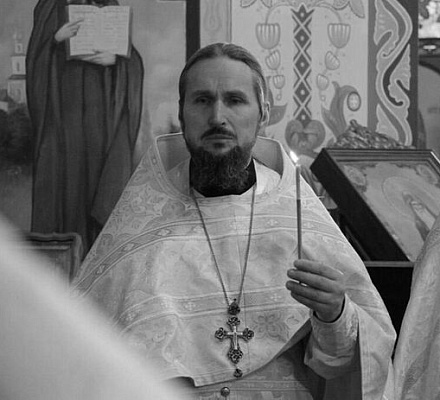 В результате боевых действий погиб настоятель Покровского храма села Гришино Донецкой Народной Республики протоиерей Василий Кийко