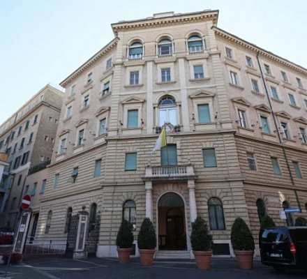 Ведущий иезуит поддерживает мероприятие "ЛГБТК-католики", проведенное в штаб-квартире ордена в Риме