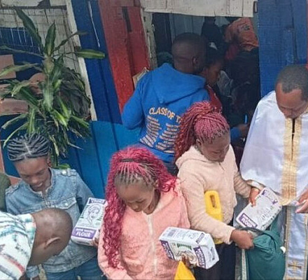 Патриарший экзархат Африки оказал помощь пострадавшим в зоне затопления в кенийском городе Найваше