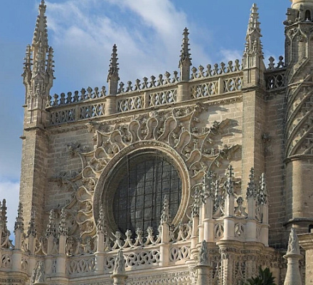 Угроза исламистов в отношении испанских соборов вызывает призывы к усилению безопасности