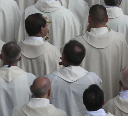 Диктатура Ортеги в Никарагуа депортирует группу иностранных священников и монахинь