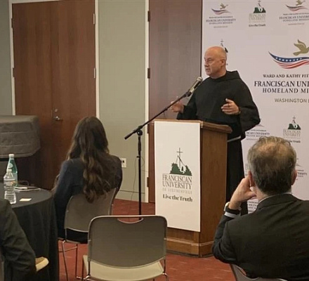 Францисканский университет открывает центр в Вашингтоне для студентов