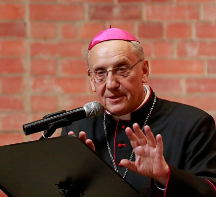 Der Chef der belarussischen Katholiken forderte die Behörden des Landes und die Demonstranten auf, die Widersprüche in der Art des Dialogs zu lösen