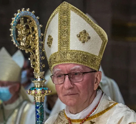 Папа Франциск направил телеграмму соболезнования кардиналу Паролину в связи со смертью матери