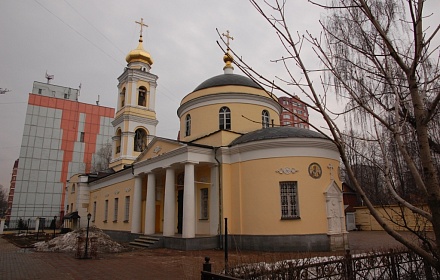 Kirche von Zosima und Savvaty in Moskau